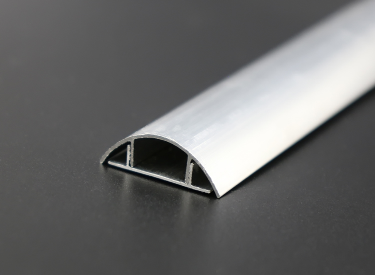 睿锦 明装铝合金地面弧形防踩地线槽半圆走线槽金属明装线槽明线槽