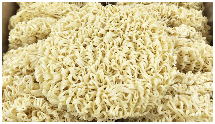 穗燕大碗面整箱9斤面饼鸡蛋面炒面面条云吞面火锅面非油炸散装方便面