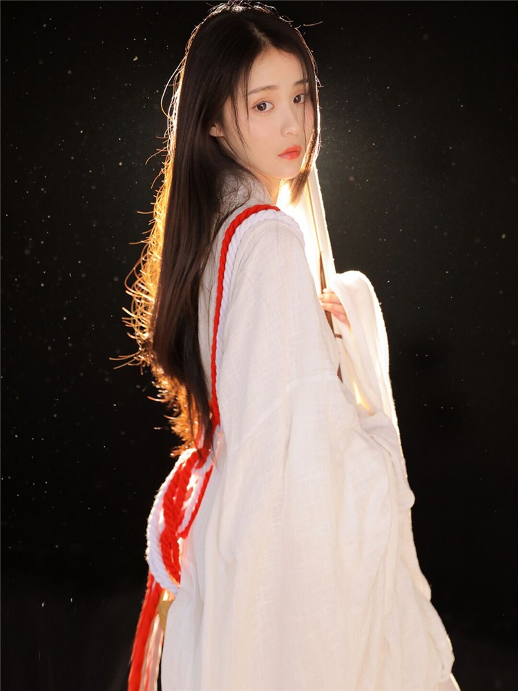 妲菲妮神明少女日式和服弓箭魏晋风白色影楼古装女可以穿着上班的汉服