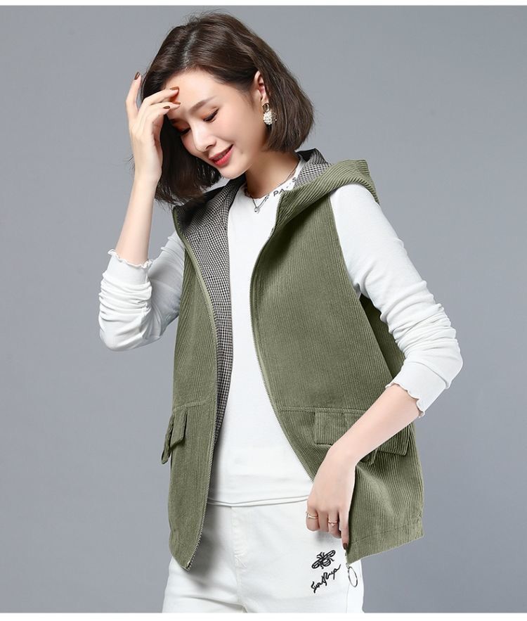 高品质秋冬季马甲女马甲背心女坎肩外穿2021春秋百搭宽松短外套灯芯绒