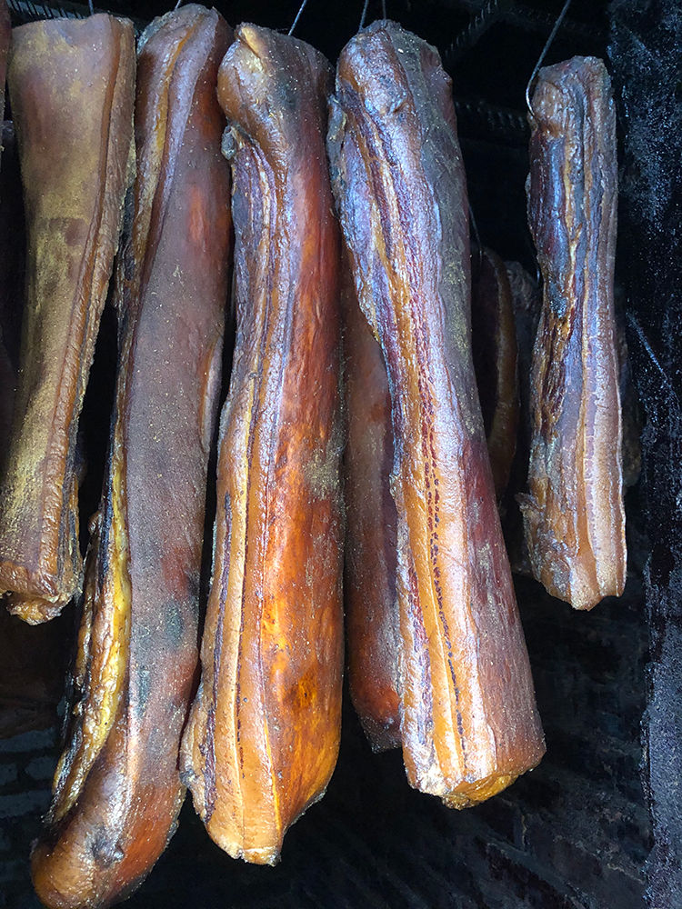 正宗四川宜宾农家腊肉烟熏五花肉柏树柴火土猪熏肉五花腊肉500g肥瘦