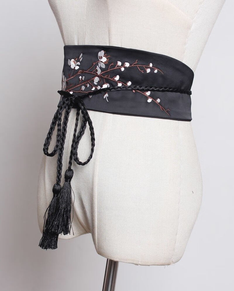 宽腰带女裙子装饰白色中国风宽腰带女复古汉服绣花古风连衣裙流苏绑带