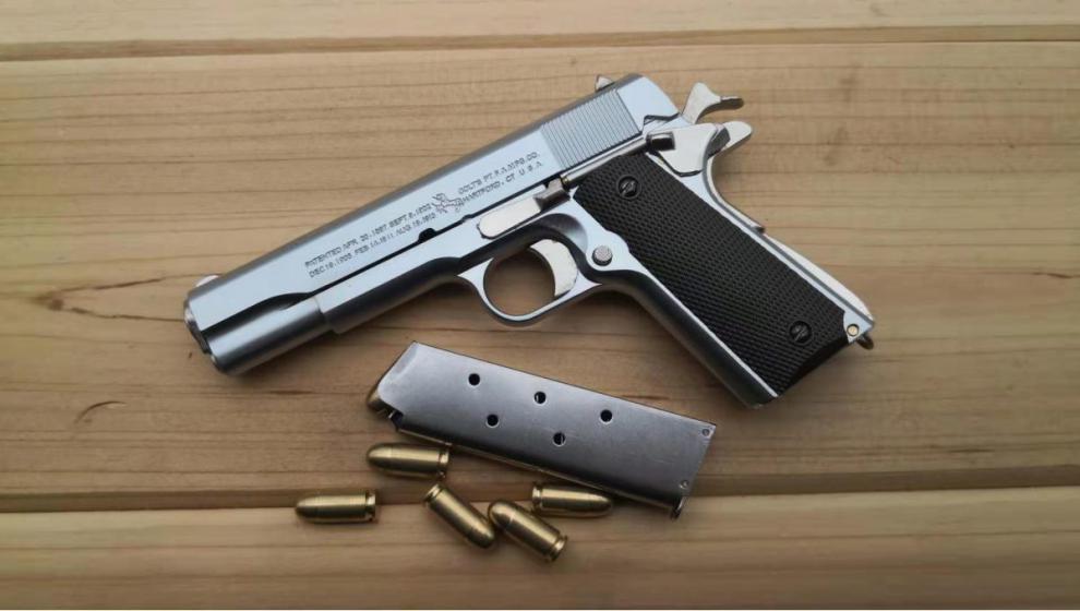 05合金帝国1911不可发射抖音同款 磨砂黑 帝国1911标配6一体弹 6双色