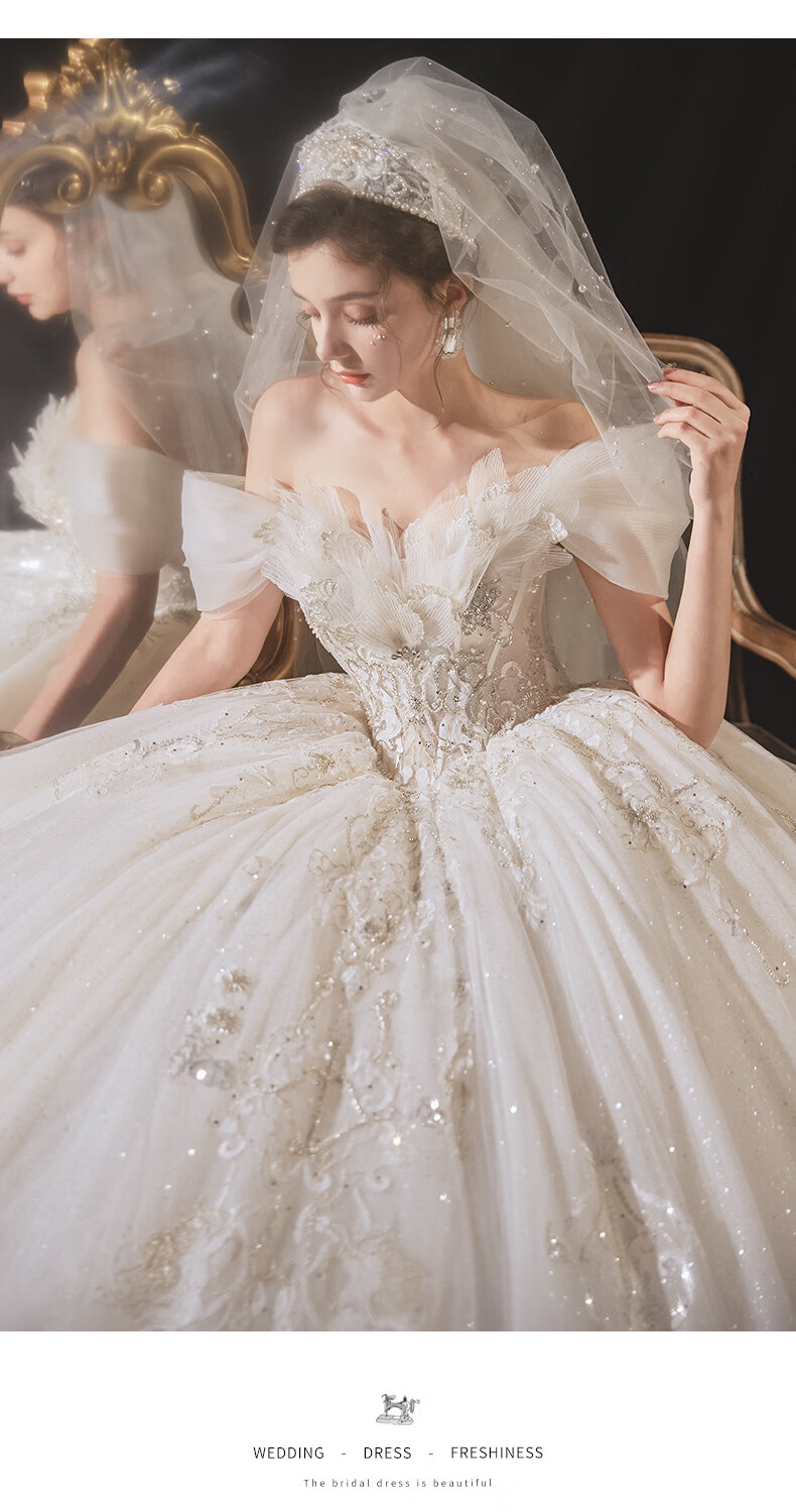 缎面婚纱大拖尾法式一字肩主婚纱2021新款新娘宫廷风气质高端重工大