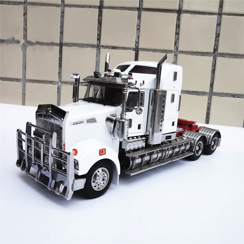 肯沃斯合金汽车模型1:32kenwortht909澳洲卡车拖头exclusive 黄色