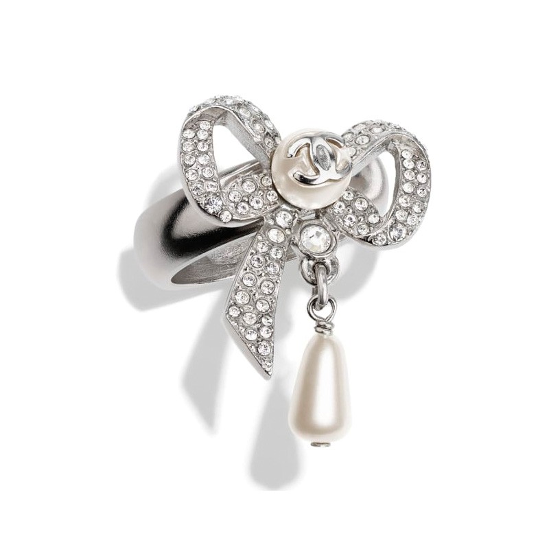 chanel香奈儿女士蝴蝶结珍珠钻石戒指b03544n7886预售款