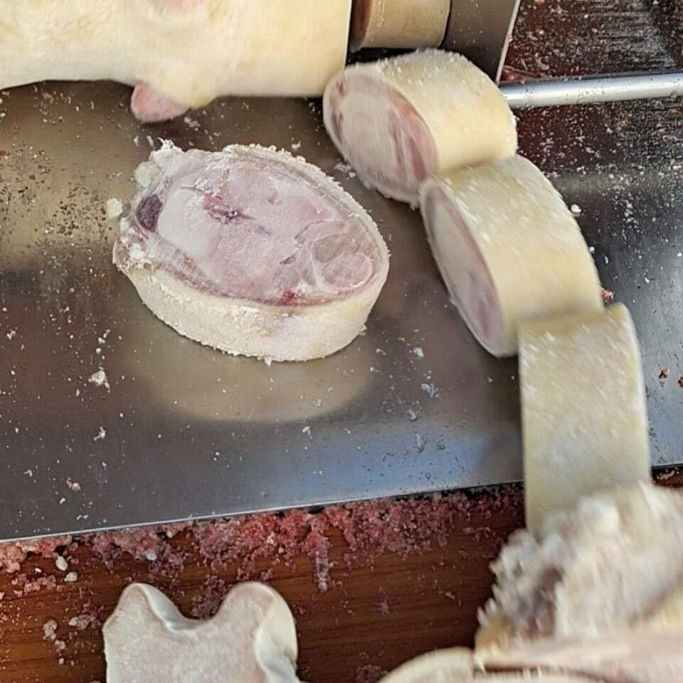 新鲜黄牛蹄生牛蹄子牛脚牛腿整根切块带筋骨炖汤红烧火锅 新鲜牛蹄