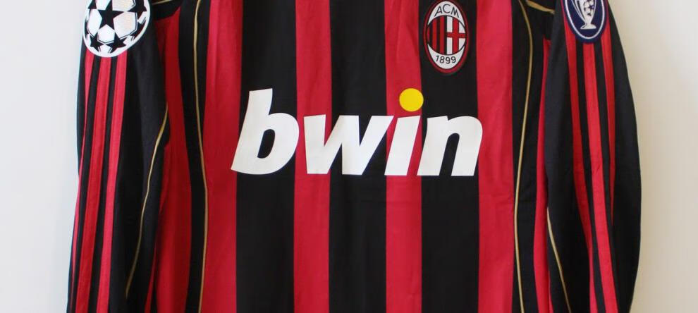 ac米兰0607主场球衣卡卡马尔蒂尼皮尔洛因扎吉复古足球队服套装短袖