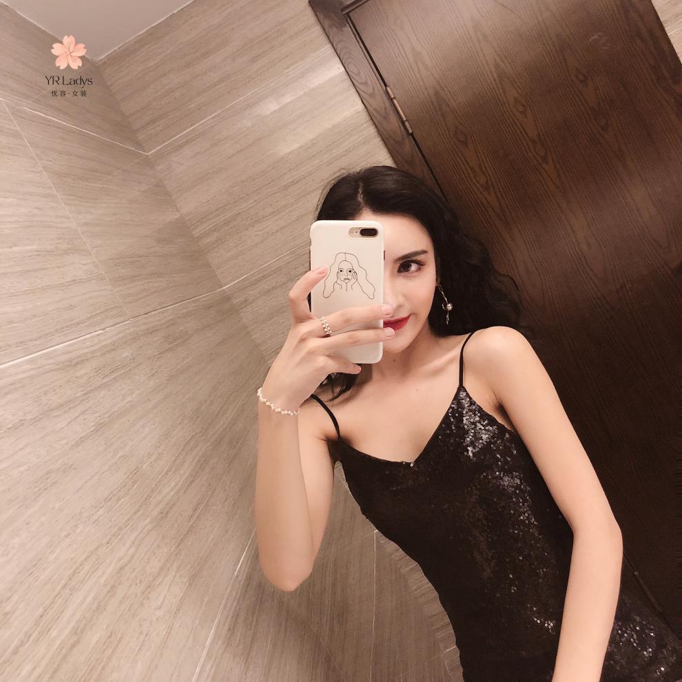 新款网红女主播性感美背闪闪亮片细肩带修身包臀短裙小个子连衣裙忧容