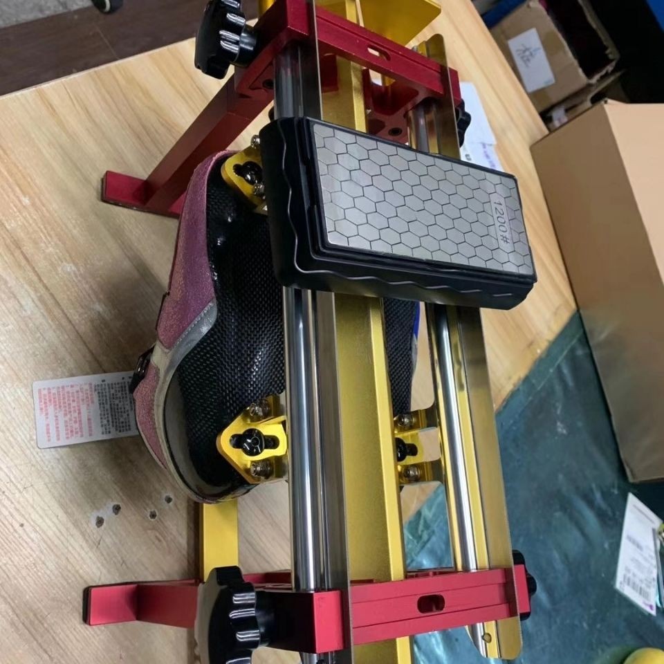 速滑冰刀鞋磨刀架金属铝材磨刀器精密度高稳定性好冰刀鞋专用磨刀