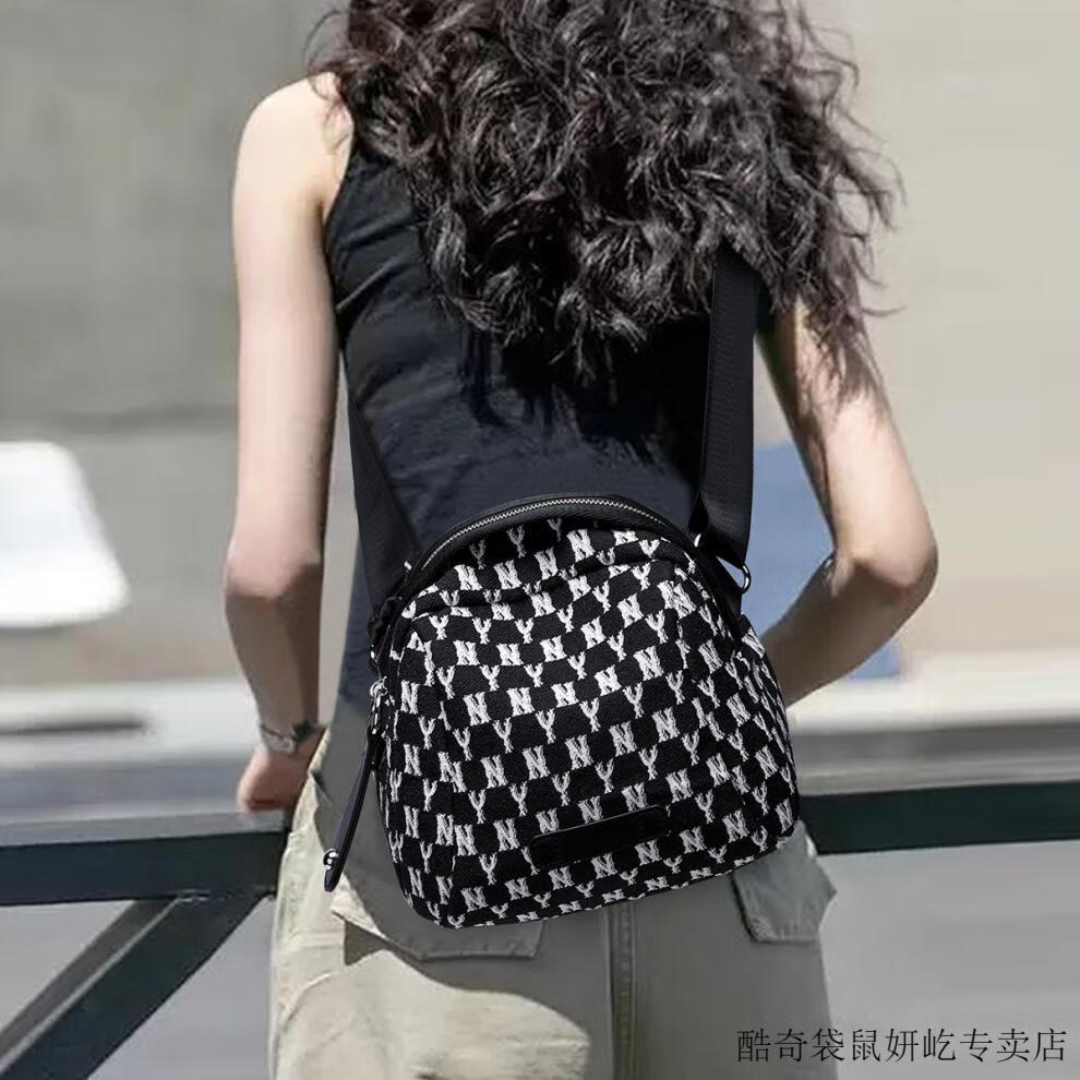 9579b41a5f684bbf.jpg