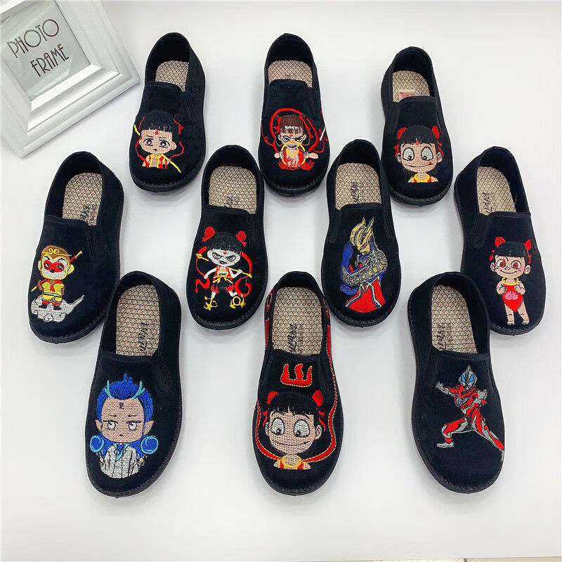 儿童汉服布鞋男童刺绣一脚蹬老北京宝宝童鞋卡通图案软底透气防滑黑色