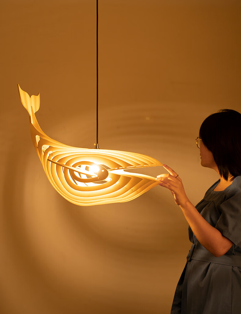 餐厅吊灯创意个性店铺商用吧台民宿火锅店灯木艺鲸鱼灯d80h59cm5w暖光