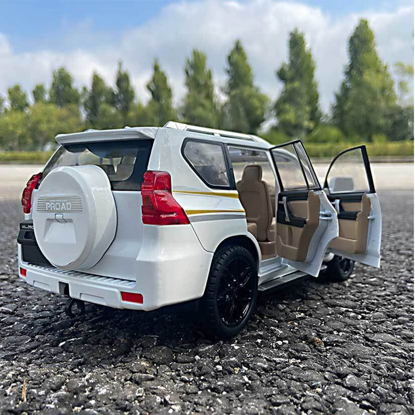 汽车模型 丰田霸道普拉多汽车模型1比18合金车模仿真收藏大号摆件生日