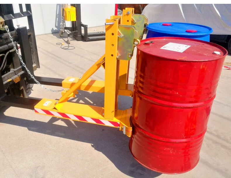 油桶夹具叉车油桶夹具抱桶夹重型夹桶卸桶抓手器四鹰嘴铁塑油桶夹抓桶
