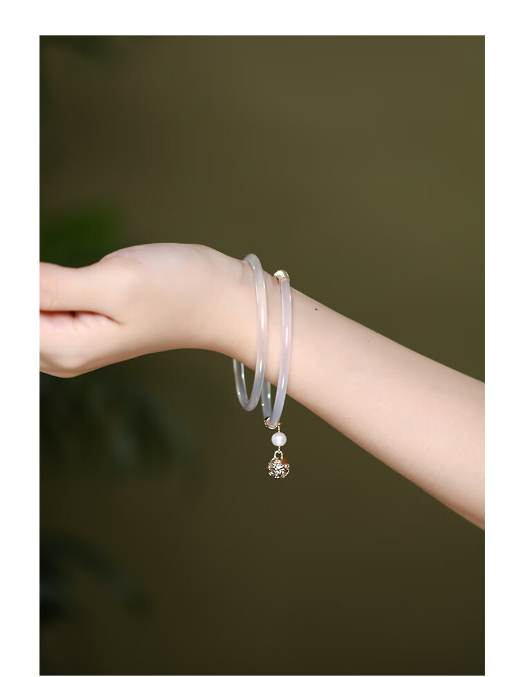 叮当镯铃铛手镯玉髓镯子细条款古风少一步一响定制款 素心 白色57mm