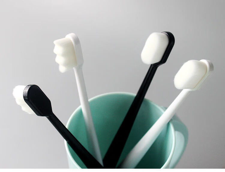 网红软毛牙刷万毛学生牙刷月子牙刷家庭装情侣款批发家用波浪款1支装