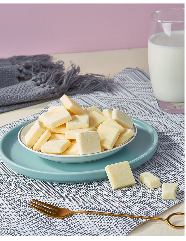 西域奇酪软奶酪g钙奶酪儿童酸奶酪即食乳酪原味乳制品奶疙瘩100克散装