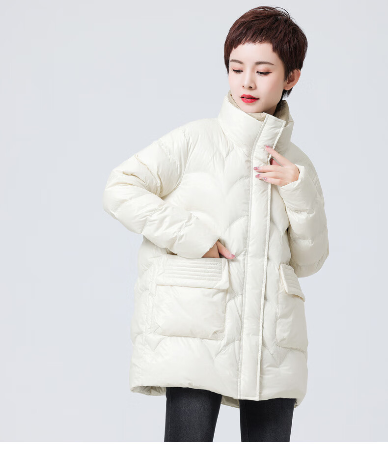 雅鹿高档年轻妈妈冬季羽绒服中长款洋气加大款冬装外套中老年女秋冬