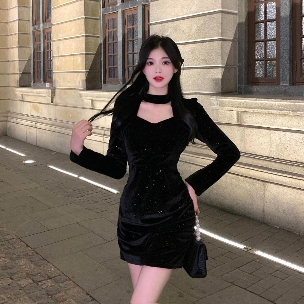 枫雪妮s红色连衣裙女大码胖mm红色圣诞年会亮丝抽褶连衣裙女秋冬设计