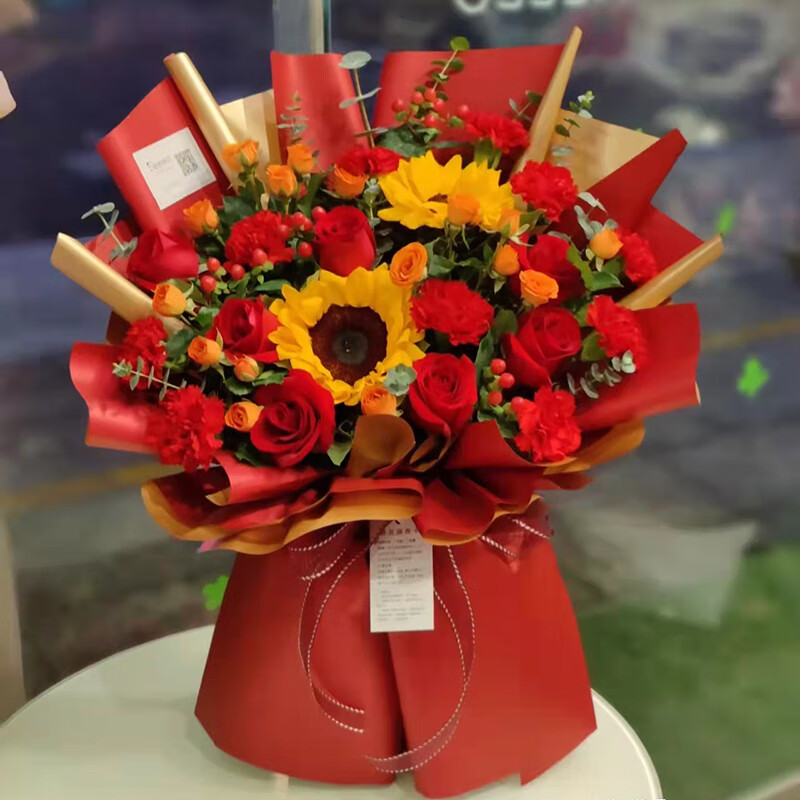 钰尚红色系新年春节鲜花玫瑰混搭花束北京广州同城红玫瑰针垫母亲节