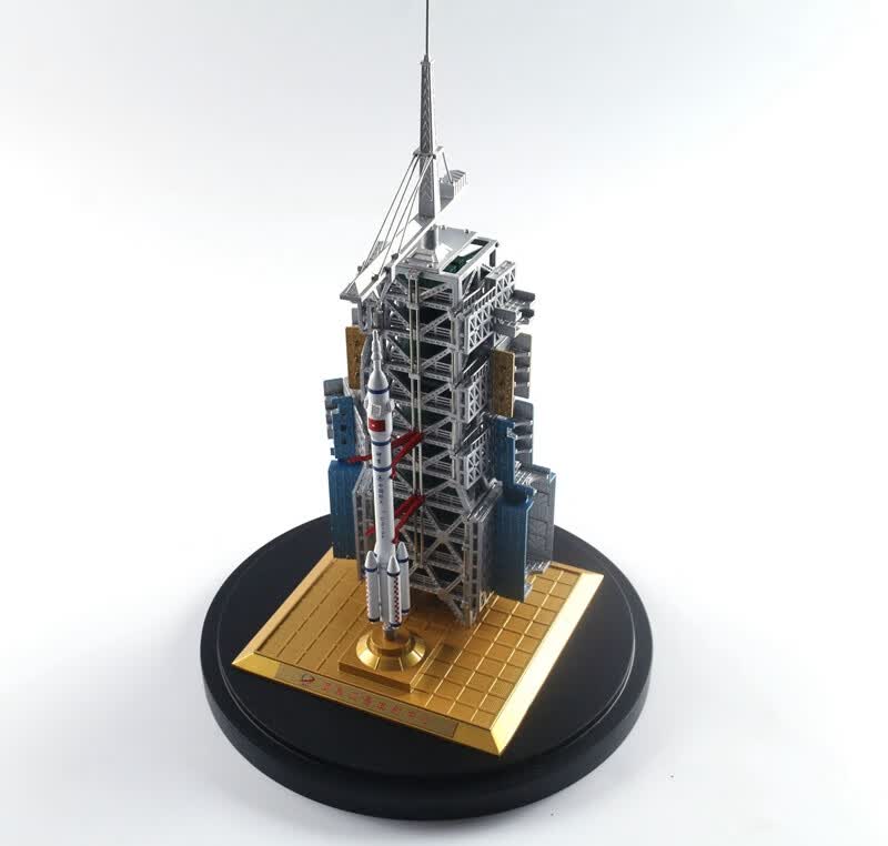 火箭发射塔模型1330合金长征2号火箭航天酒泉卫星发射台展览国产