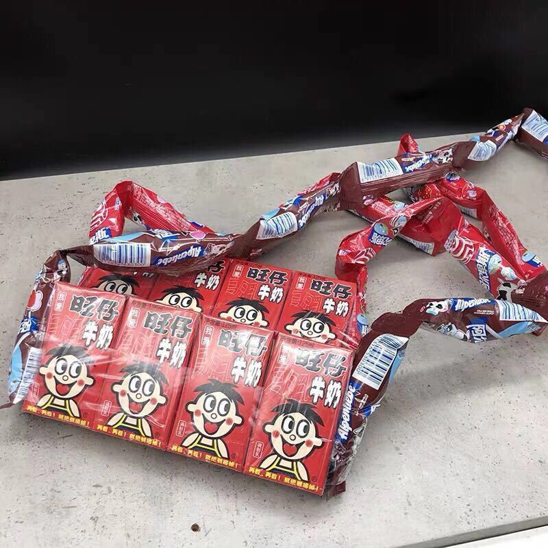 零食做的背包 抖音秋天的个包包旺仔牛奶挎包ad钙挎包网红阿尔卑b斯