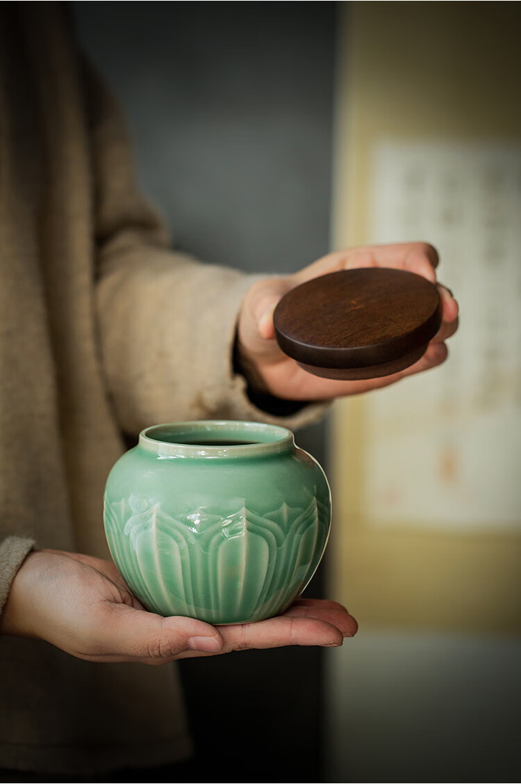 茶罐土人斋龙泉青瓷茶具雕刻青莲茶仓盖罐茶叶罐储茶器储物罐功夫茶道