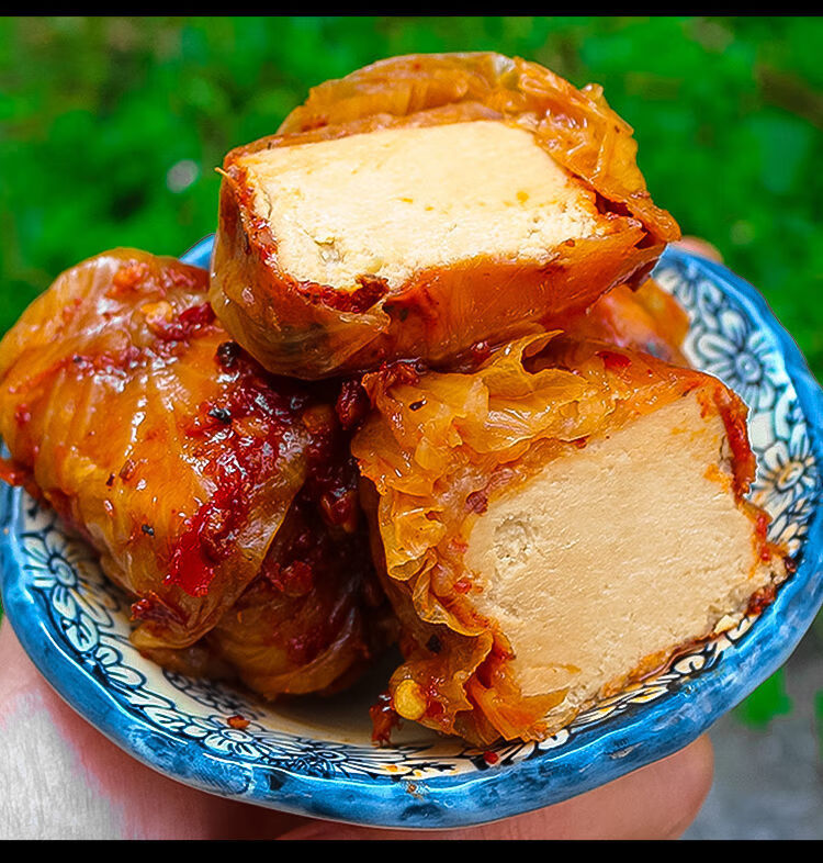 白菜豆腐乳香辣霉豆腐乳四川麻辣味特产地道麻辣臭豆