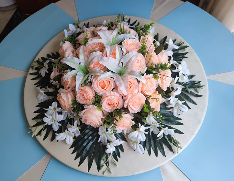 酒店圆桌摆花轻奢酒店餐桌花电动转盘中间仿真花装饰花