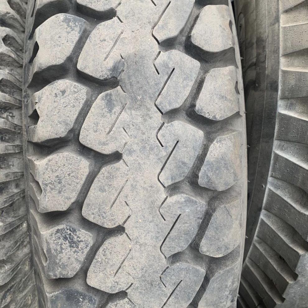 二手农用拖拉机轮胎82516尼龙羊角纹