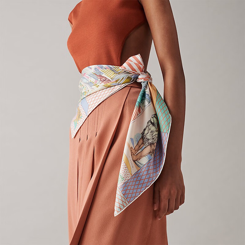 正品鉴定hermes爱马仕新型大剧院90厘米方巾手工卷边斜纹真丝方巾桑