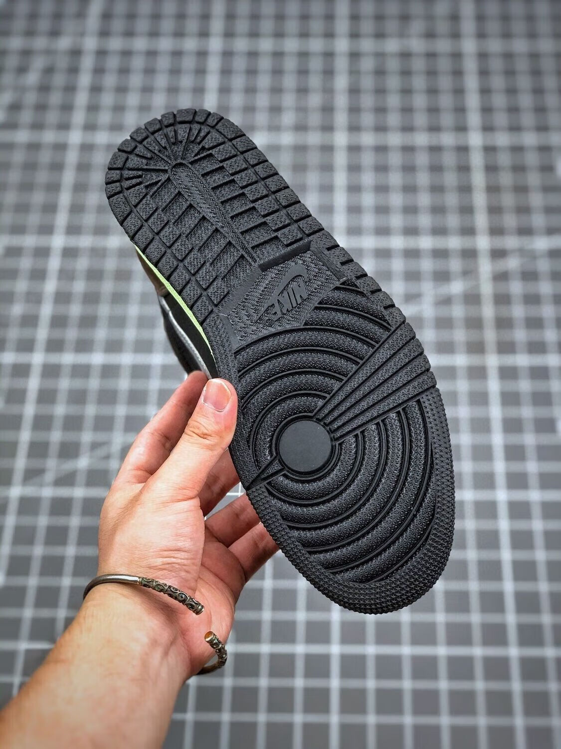air aj1 生物黑客 彩色拼接 高帮男女鞋休闲板鞋运动跑步鞋聨名同款