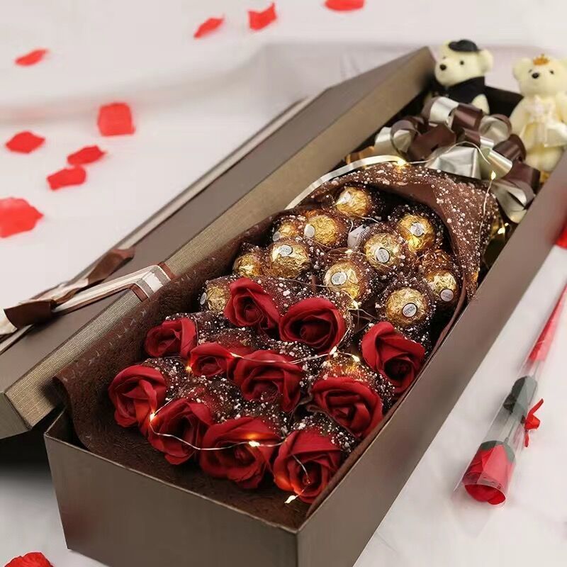 费列罗巧克力玫瑰花礼盒送女朋友情人节多规格生日礼物520表白老婆