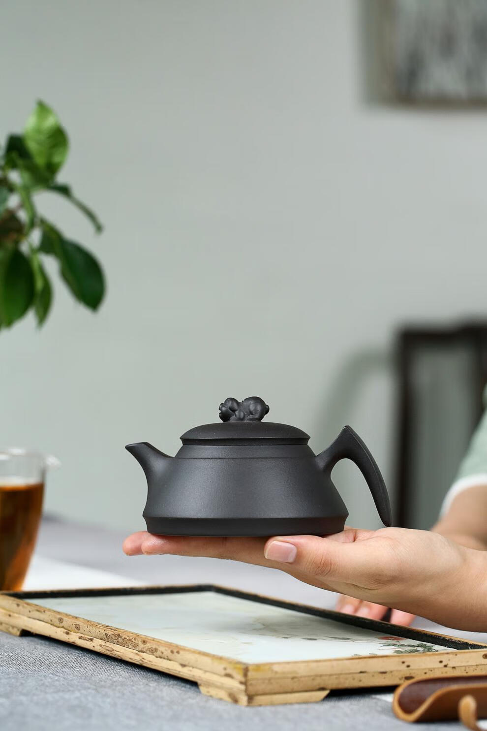 原矿黑泥紫砂壶宜兴紫砂壶原矿黑泥福猪壶茶壶名家手制230cc9孔礼收藏