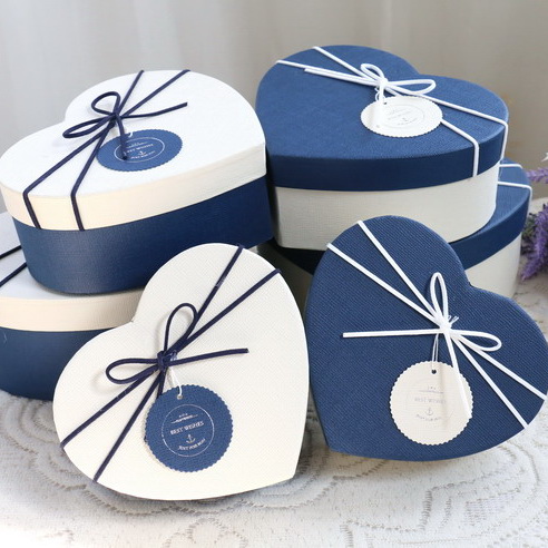 礼物盒女空盒心形少女心礼盒爱心生日礼品盒纸盒口红包装盒送闺蜜爱心