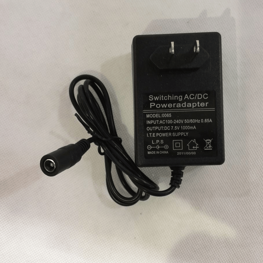天辰万泰锐力友声四方百鹰吊秤电子秤配件7.5v1000ah充电器1a 7.