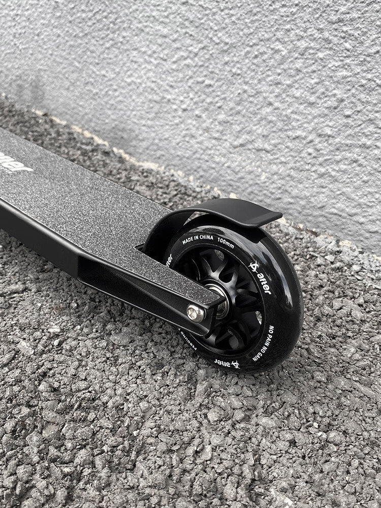 车成人代步美国品牌极限滑板车特技花式成人代步两轮刷街pro scooter