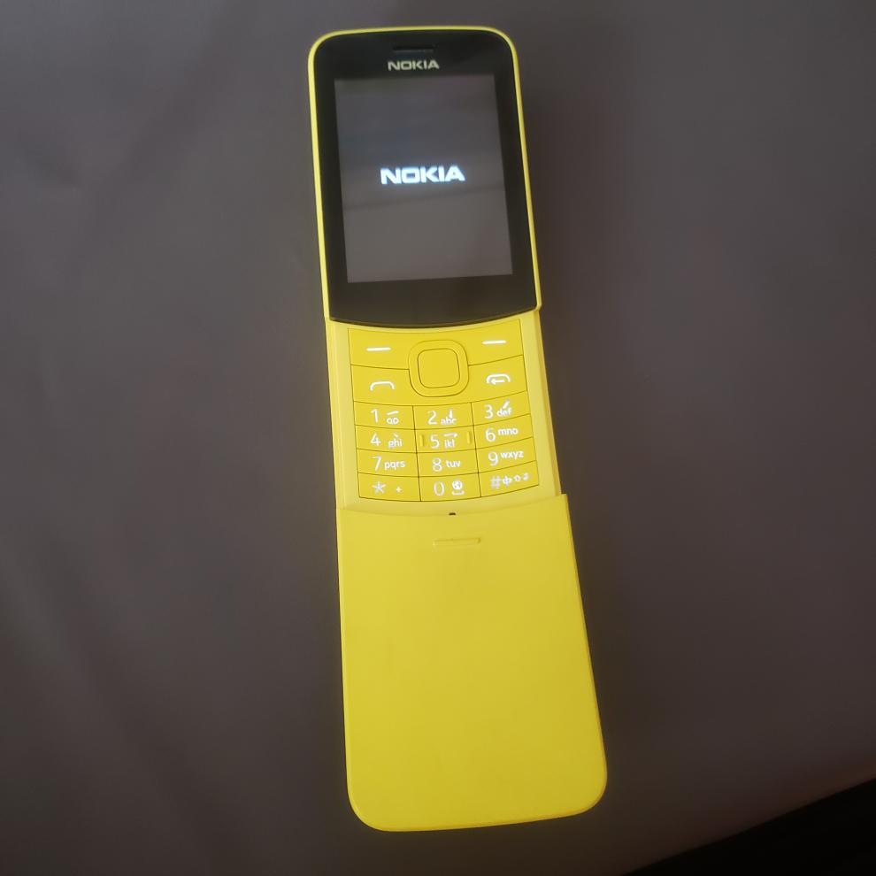 nokia/诺基亚 8110 4g通香蕉手机老年人学生机滑盖备用机热点 黑色(9.
