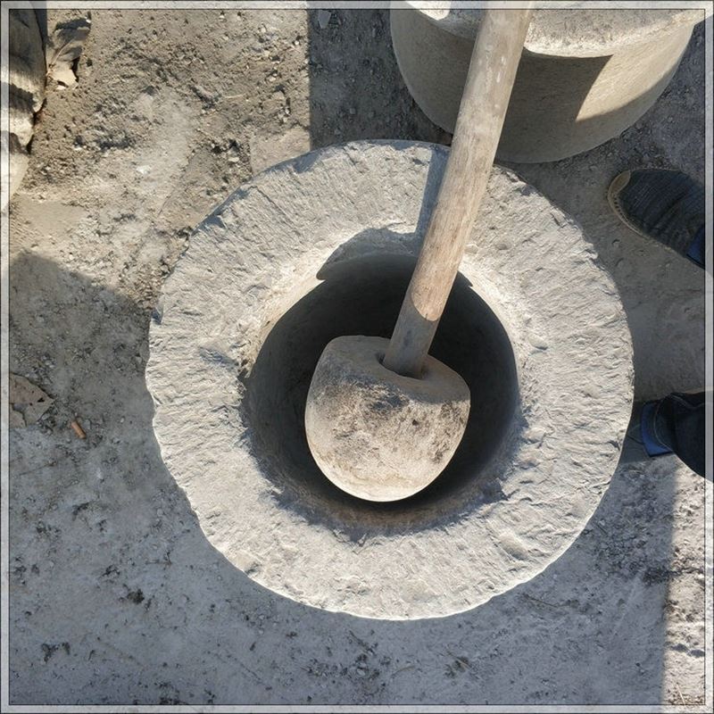 打糍粑的锤子 打糍粑工具打麻糍粑年糕木锤棒老石臼碓窝专用石锤实木