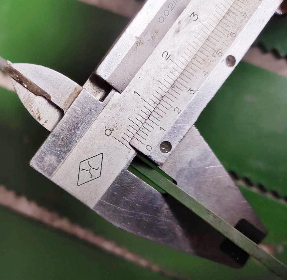 锋钢锯条刀胚w9高速钢锯条锋钢锯条切铁老锯条机用锯圆钢锯条刀刀w4