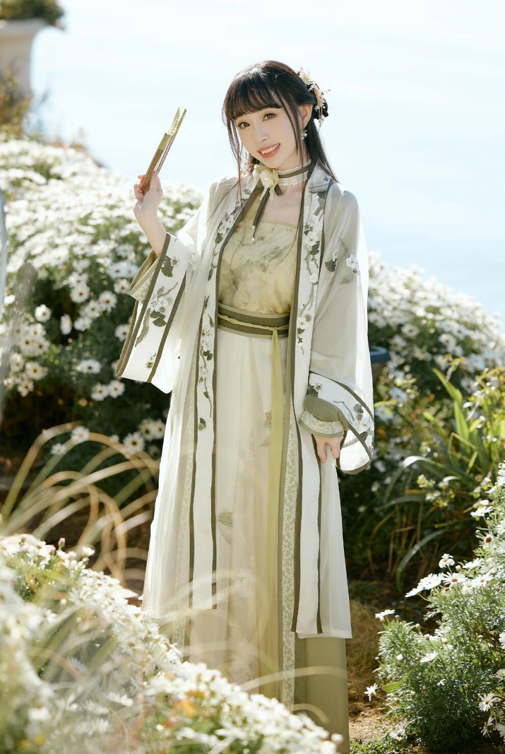 十三余小豆蔻儿庭芜梅绿色清雅对襟长衫长褙子褶裙宋制汉服女春褶裙3