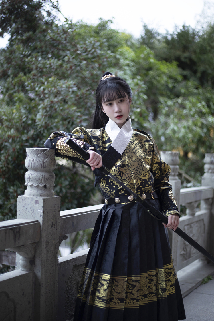 蜀殿汉服原创设计啸沧海织金贴里曳撒道袍男女同款飞鱼