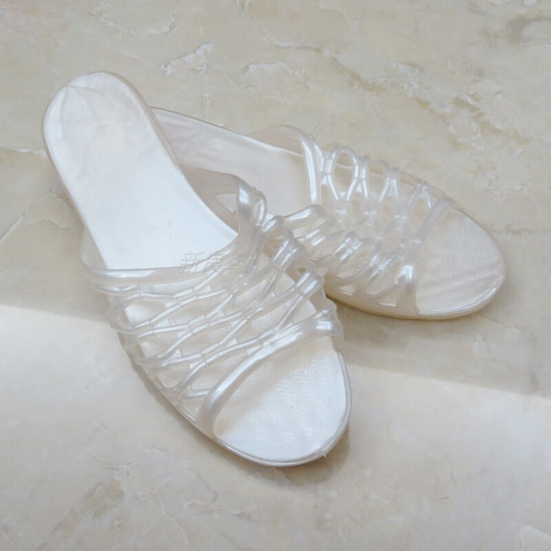 家居室内拖鞋女白色塑料凉拖水晶老式怀旧大妈复古姐妹鞋室白色鞋码偏