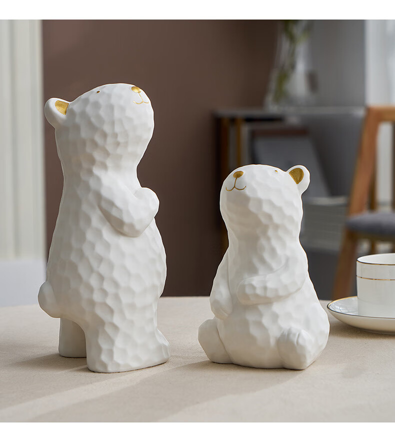 创意现代简约陶瓷小熊摆件轻奢酒柜电视柜客厅玄关家居装饰品呆呆熊一