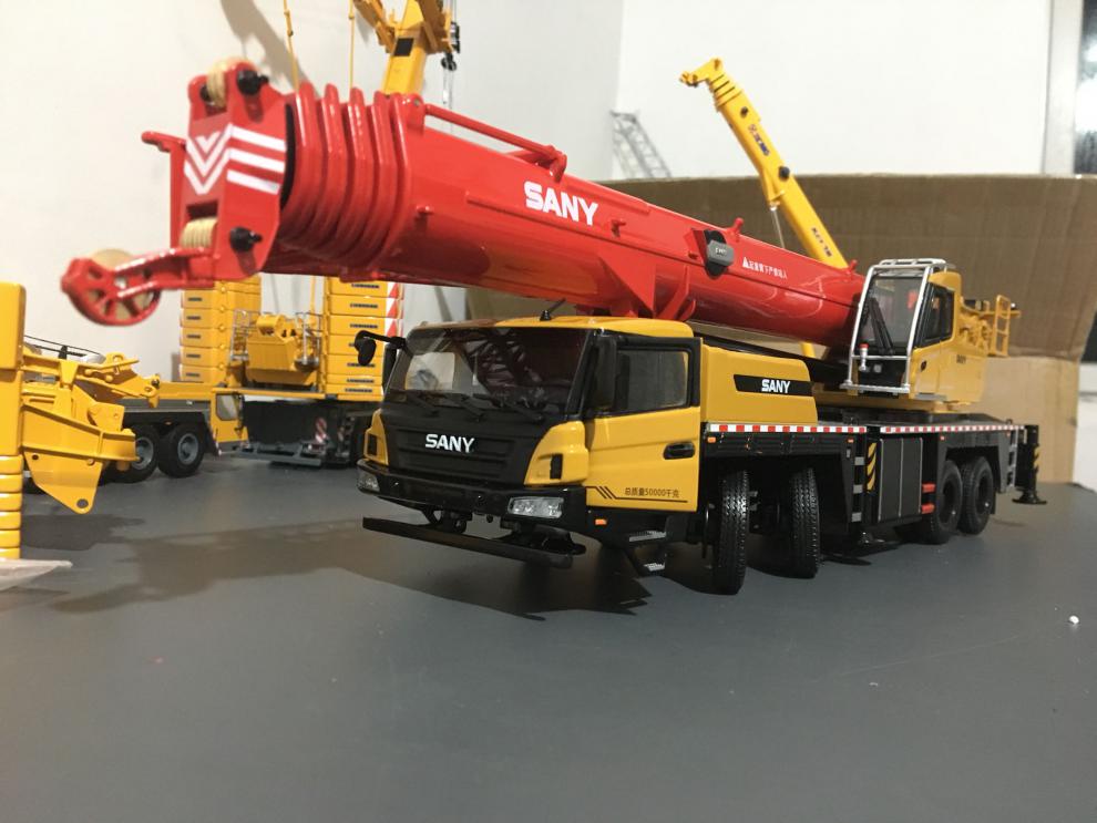 原厂1:36三一重工 sany 三一stc800t6路面起重机三一吊车模型 1:36