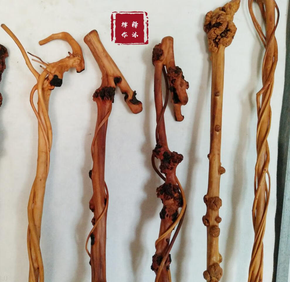 2022新款天然树瘤拐杖黑果树黑果木树瘤山茶木龙须拐杖把件天然木雕