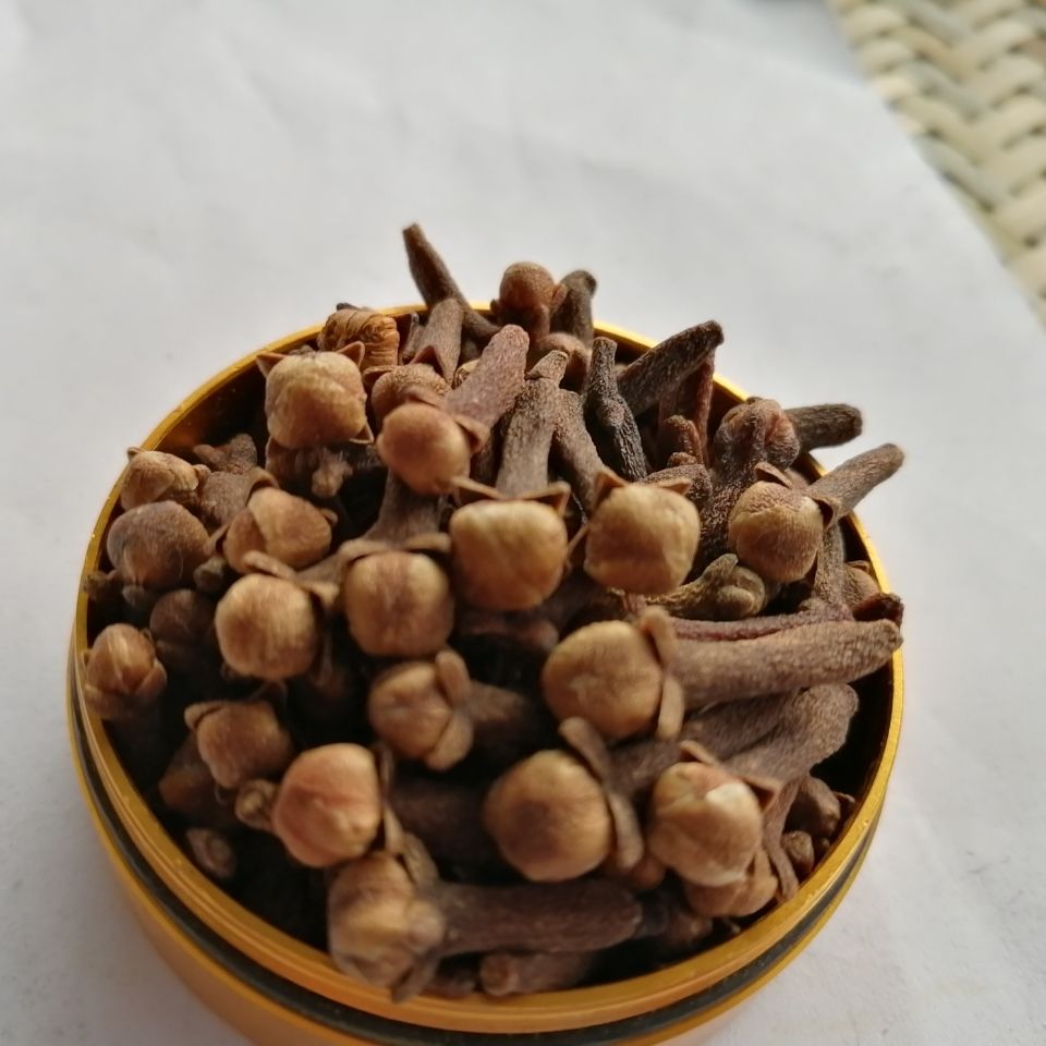 丁香公丁香母丁香鸡舌香雌丁香大红丁香常用中药材香料大料调味料