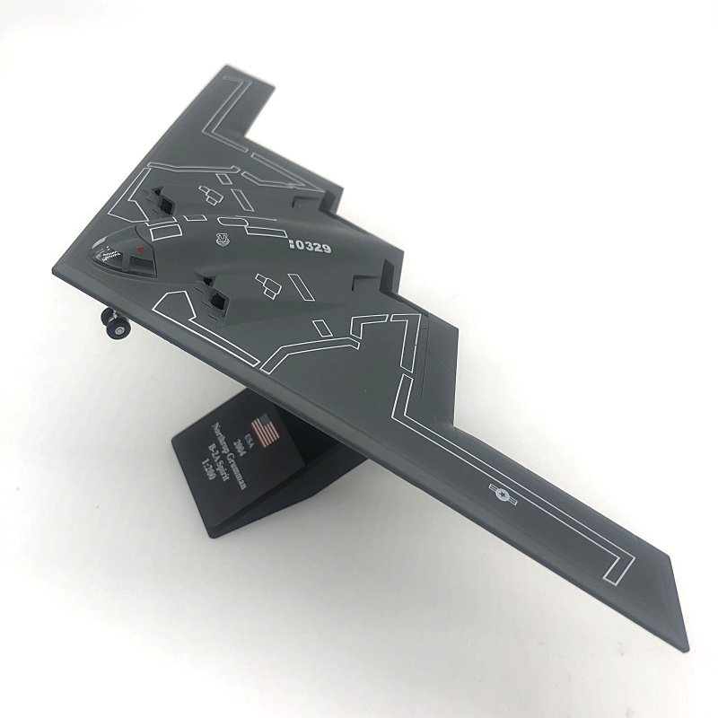 b52轰炸机精致版f15f18f22a10b52黑鸟sr71战斗机轰炸机合金飞机模型f4
