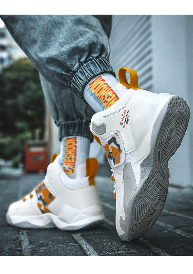 aj纪念款篮球鞋男透气耐磨防滑水泥地摩擦有声音气垫aj实战靴78学生6